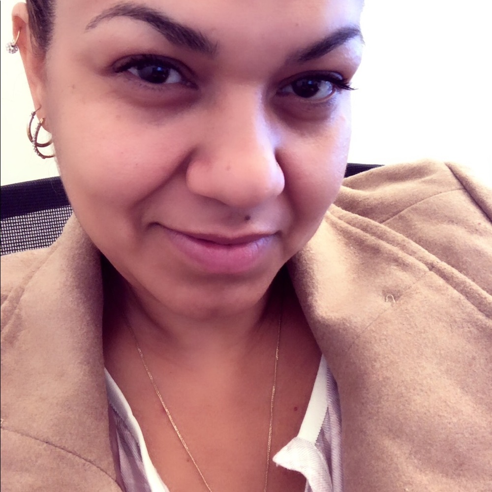 Meet your Posher, Veronica